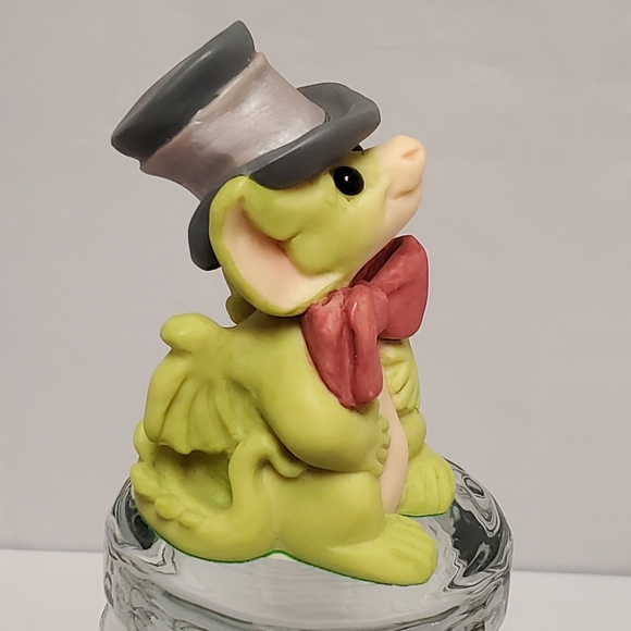 Real Musgrave Jaunty Dragon Figurine - Picture 2 of 10